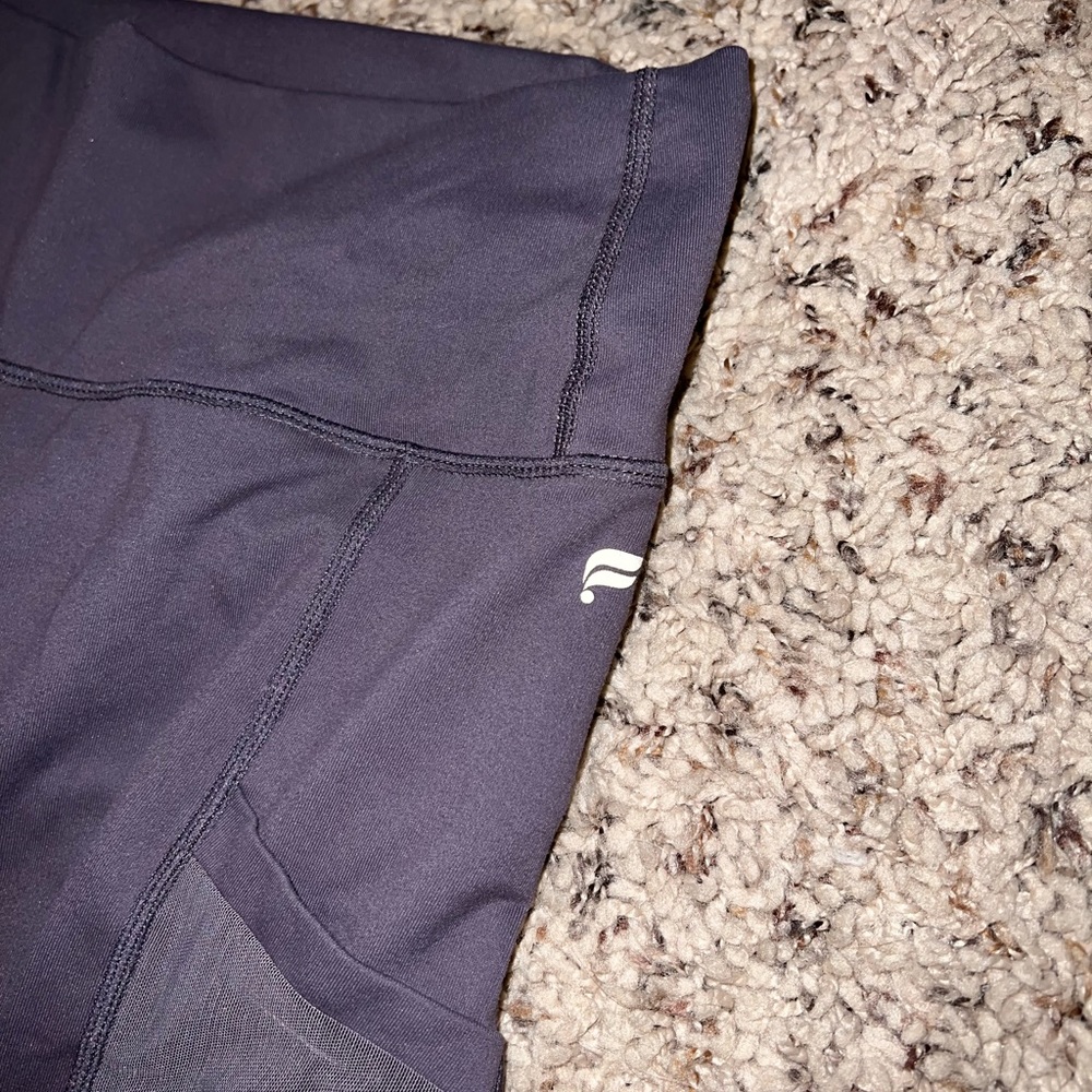 Fabletics Powerhold Mesh On The Go Cropped Leggin… - image 4